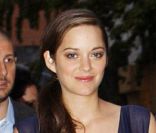 Marion Cotillard à New York se rend à l'émission de Jon Stewart le 8 septembre 2011