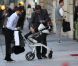 L'actrice Natalie Portman avec son fils Aleph. 8 septembre 2011