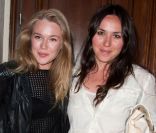 Jemina West et Déborah Grall à Paris le 15 juin 2011