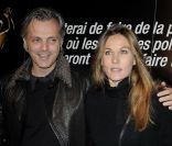 Mathilde Seigner et son compagnon Mathieu Petit, à l'avant-première de  Coluche , le 6 octobre 2008 à Paris