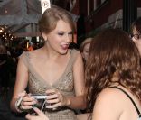Taylor Swift à la cinquième cérémonie des ACM Special Awards, à Nashville, le 19 septembre 2011.
