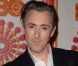 Alan Cumming assiste à la soirée organisée par la chaîne HBO après la cérémonie des Emmy Awards. Los Angeles, le 19 septembre 2011