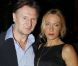 Liam Neeson heureux au bras de sa compagne Freya à Paris