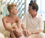 Amber Heard et Johnny Depp dans Rhum Express