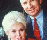 Zsa Zsa Gabor et son mari le Prince Frederic von Anhalt en avril 1989 