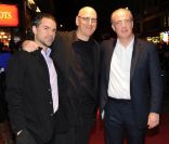 Woody Harrelson, avec le producteur Lawrence Inglee et le réalisateur Oren Moverman, défendait le 15 octobre 2011, au BFI Film Festival à Londres, <em>Rampart</em>, un film qui s\'annonce âpre et explosif sur un des plus gros scandales de la police de