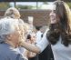 Lors de sa visite au Royal Marsden Hospital à Sutton le 29 septembre 2011 avec son mari le prince William, pour y inaugurer le service Oak Centre for Children and Young People, la duchesse Catherine de Cambridge avait fait forte impression.