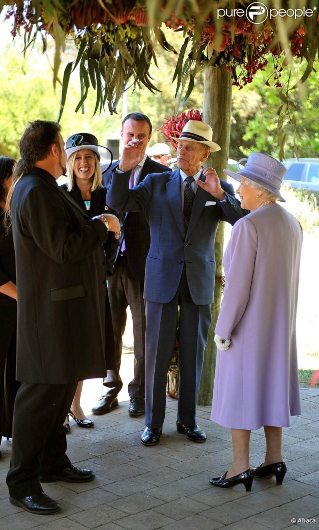 CASA REAL BRITÁNICA - Página 46 724065-au-second-jour-de-sa-visite-officielle-637x0-2