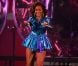 Généreuse avec son public, Rihanna a fait le show à Paris Bercy le 20/10/11 