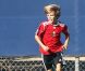 Romeo Beckham lors d'un match de foot disputé par son aîné Brooklyn à Long Beach à Los Angeles le 22 octobre 2011