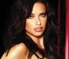 Adriana Lima incendiaire incarne la collection Very Sexy Seduction de Victoria's Secret