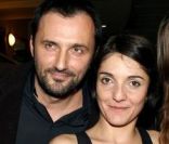 <p>David Pujadas, Frédéric Lopez, Florence Foresti et Shirley Bousquet lors de la représentation du spectacle de Florence en avril 2006 à l\'Olympia de Paris</p>