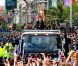 Les All Blacks, vainqueurs de la Coupe du monde acclamés dans les rues d'Auckland le 24 octobre 2011