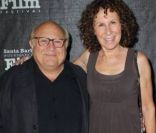 Danny DeVito et Rhea Perlman le 13 octobre 2011 à Los Angeles.