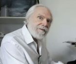 Georges Moustaki, bouleversant, évoque la maladie : 'Ce tueur silencieux'