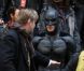The Dark Knight Rises : Christian Bale en armure, face à un terrible Tom Hardy