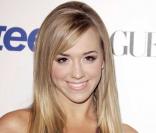 Andrea Bowen