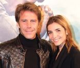 Emmanuel Philibert de Savoie et Clotilde Courau à l'avant-première de L'Ordre et la morale, à Paris, le 8 novembre 2011.