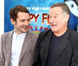 Elijah Wood et Robin Williams à l'avant-première de Happy Feet 2 à Los Angeles, le 13 novembre 2011.