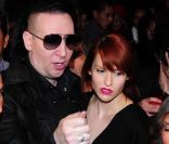 Marilyn Manson et sa nouvelle petite amie à Mexico le 3 novembre 2011