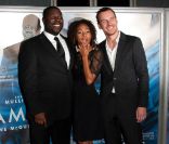 Steve McQueen, Nicole Beharie et Michael Fassbender lors de l'avant-première de Shame, au cinéma MK2 Bibliothèque, le 22 novembre 2011.