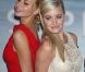 Alyson et Amanda Michalka au lancement du DVD de Super 8 à Beverly Hills le 22 novembre 2011