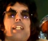 Queen -  We will rock you  - 1977.