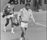 Yannick Noah et Mats Wilander lors de la finale de Roland Garros en 1983