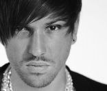 Quentin Mosimann présentera sa gamme de bijoux, le vendredi 2 décembre 2011, à Paris.