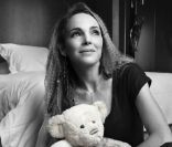 Claire Keim pour le calendrier 2012, réalisé par l\'association Eux pour eux.