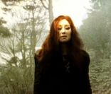 Image extraite du clip <em>Star Whisperer</em>, extrait de l\'album <em>Night of the Hunters</em>, disponible chez Deutsche Grammophon, 2011.