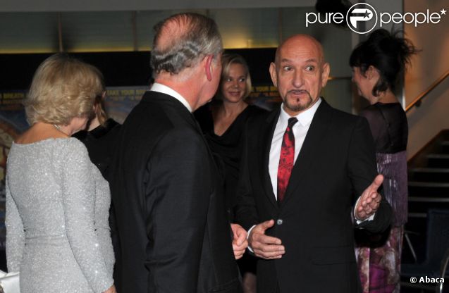 Ben Kingsley et le prince Charles à l'avant-première de Hugo Cabret, le 28 novembre 2011 à Londres.