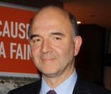Pierre Moscovici lors du dîner de charité pour Action contre la Faim, à l'hôtel Pullman à Paris, le 29 novembre 2011