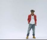 Pharrell Williams dans le clip Hear Ye, Here Ye, avec T.I. 