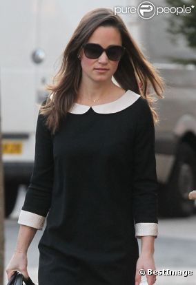 Pippa Middleton se rend à son bureau à Londres, le 12 décembre 2011.