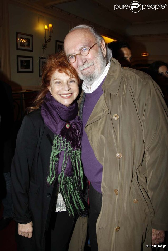 Jean-Pierre Marielle et Agathe Natanson à la générale de  Quadrille  au Théâtre Edouard-VII, à Paris, le 12 décembre 2011.