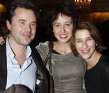 Guillaume De Tonquédec, Valérie Bonneton et Isabelle Gélinas lors de la générale de la pièce Quadrille, au Théâtre Édouard VII à Paris, le 12 décembre 2011