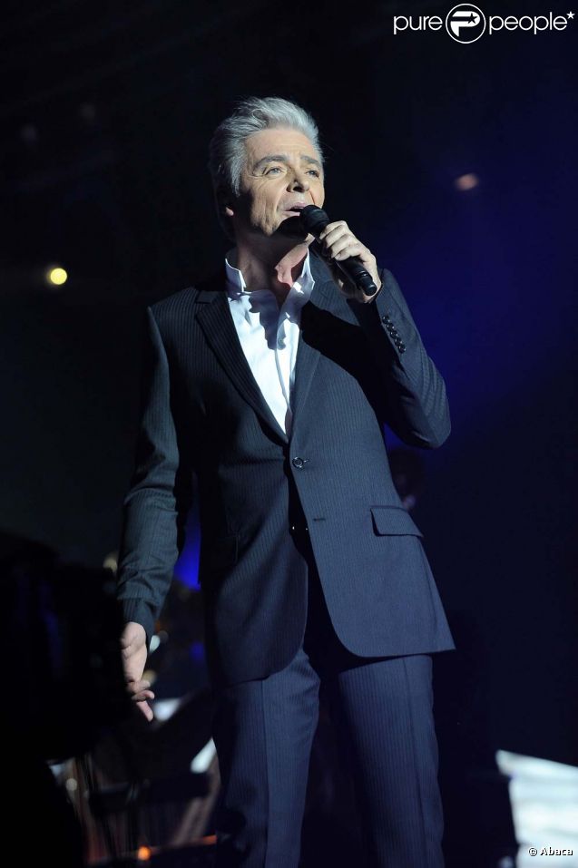 Daniel Lavoie pour le retour de  Notre-Dame de Paris , à Paris Bercy, le 16 décembre 2011.