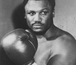 Joe Frazier est décédé le 7 novembre 2011.
