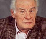 Jean Amadou est décédé le 23 octobre 2011.