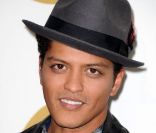 Le chanteur Bruno Mars à Los Angeles, le 30 novembre 2011. 