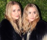 Les jumelles Mary-Kate et Ashley Olsen à New York, le 15 novembre 2010.<br />