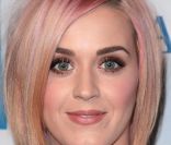 La chanteuse Katy Perry à Los Angeles, le 3 décembre 2011. 