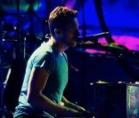 Chris Martin et Coldplay,  Christmas Lights  en concert à Berlin le 21 décembre 2011.