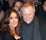 Légion d'Honneur : Salma Hayek, Stone et Charden... Décorés dans l'année !