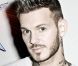 M. Pokora a pris la direction de Los Angeles pour le tournage du premier clip de son nouvel album à paraître en 2012, intitulé  A la poursuite du bonheur . D'ici-là, il défendra son titre aux NRJ Music Awards.