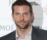 Bradley Cooper va-t-il affronter Superman ?