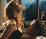 Image du film Ensemble, nous allons vivre une très, très grande histoire d'amour, avec Marina Hands et Julien Doré 