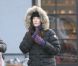 Liv Tyler seule dans le froid new yorkais le 6 janvier 2012 sur l'île de Manhattan