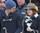 Emma Stone et son petit ami Andrew Garfield se promènent dans les rues de New York le 8 janvier 2012
